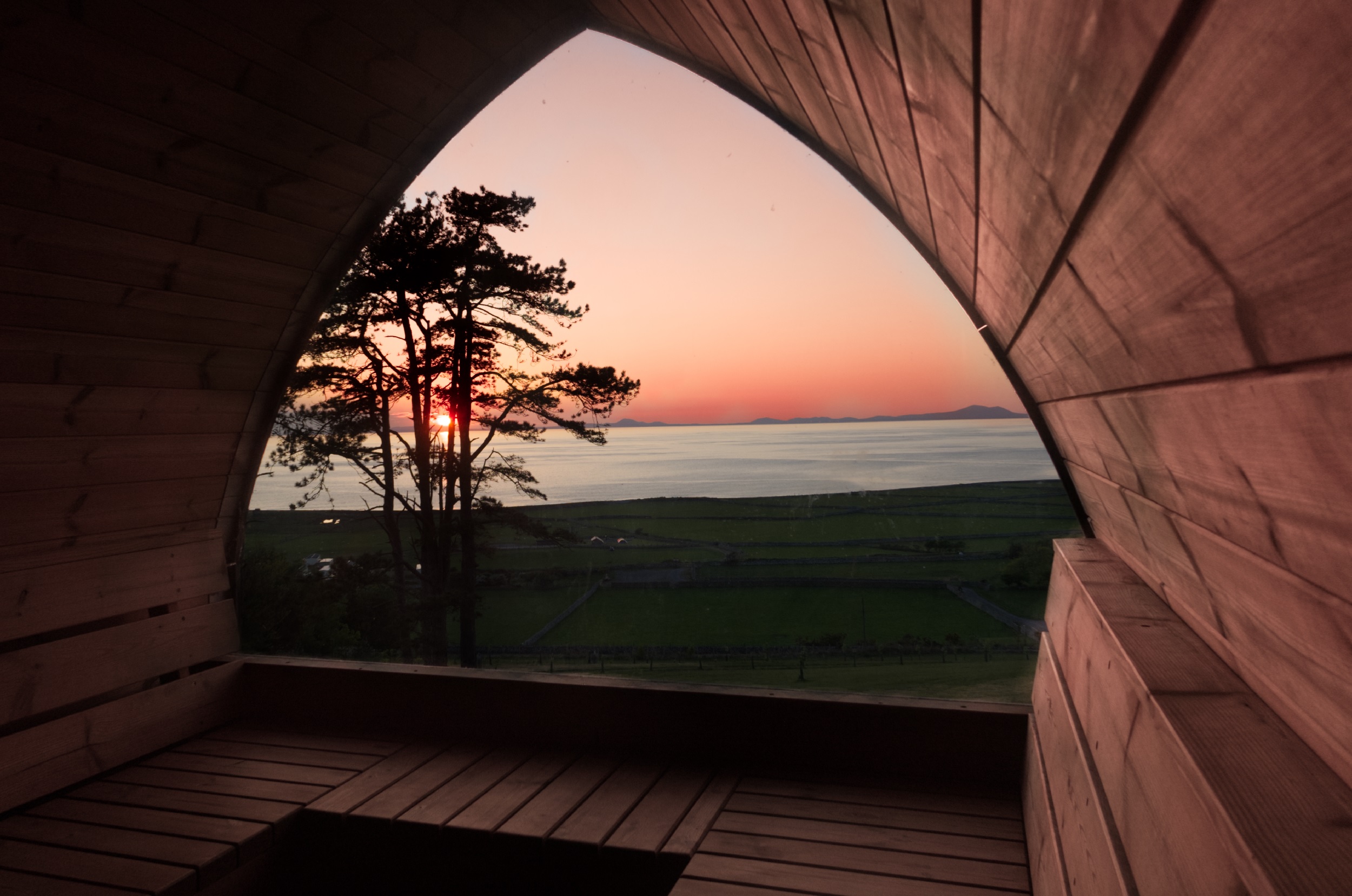 igloo-sunset-view